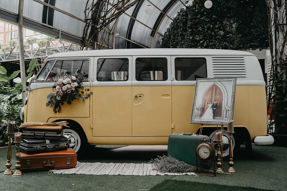 Photo by Basetime Production. theweddingnotebook.com