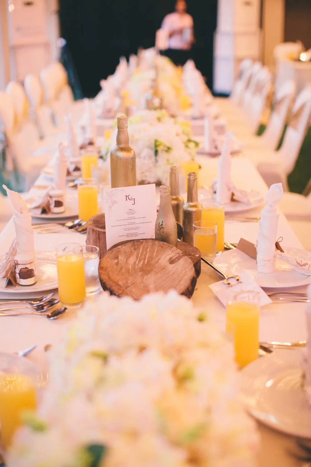 Photo by Iyao Photography. theweddingnotebook.com