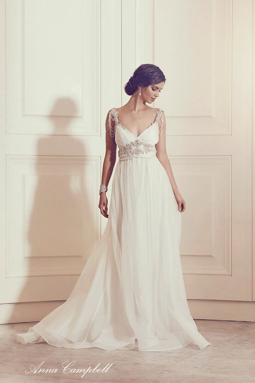 Amy Bone Organza - Anna Campbell 2016 Collection. theweddingnotebook.com