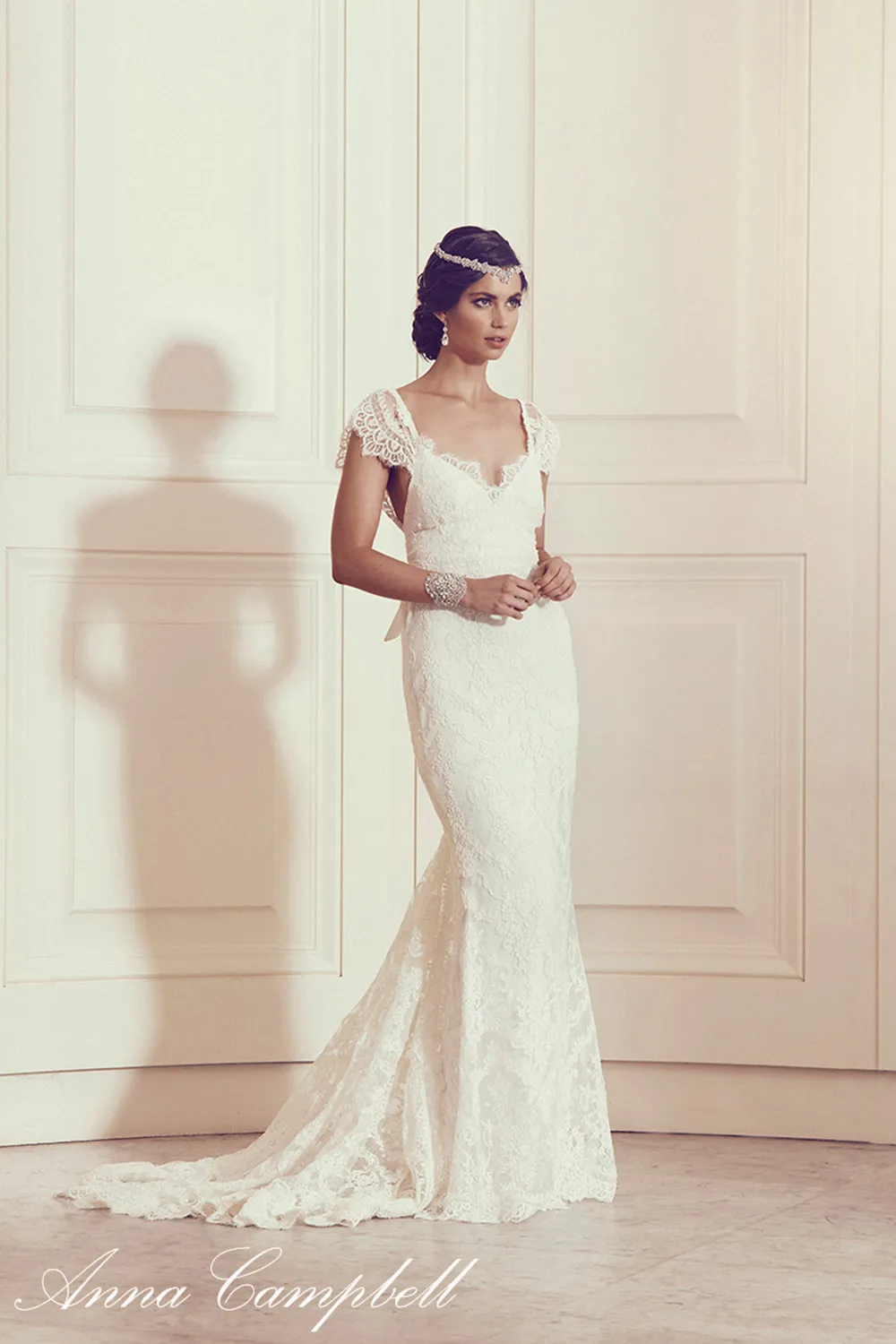 Thalia - Anna Campbell 2016 Collection. theweddingnotebook.com