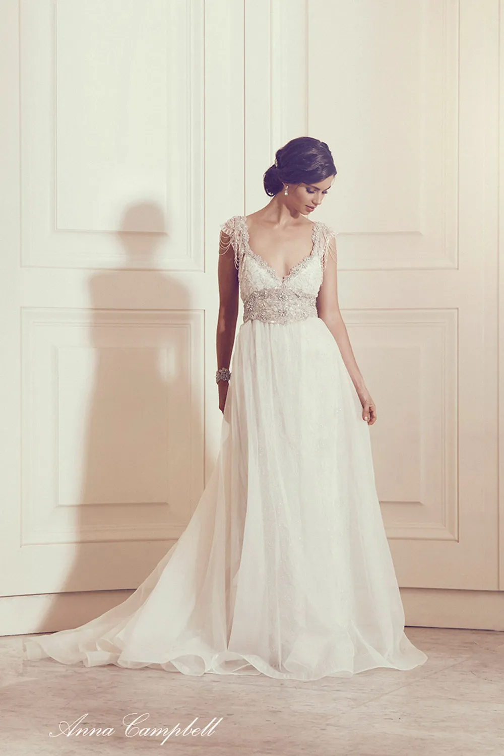 Ashlyn Organza - Anna Campbell 2016 Collection. theweddingnotebook.com