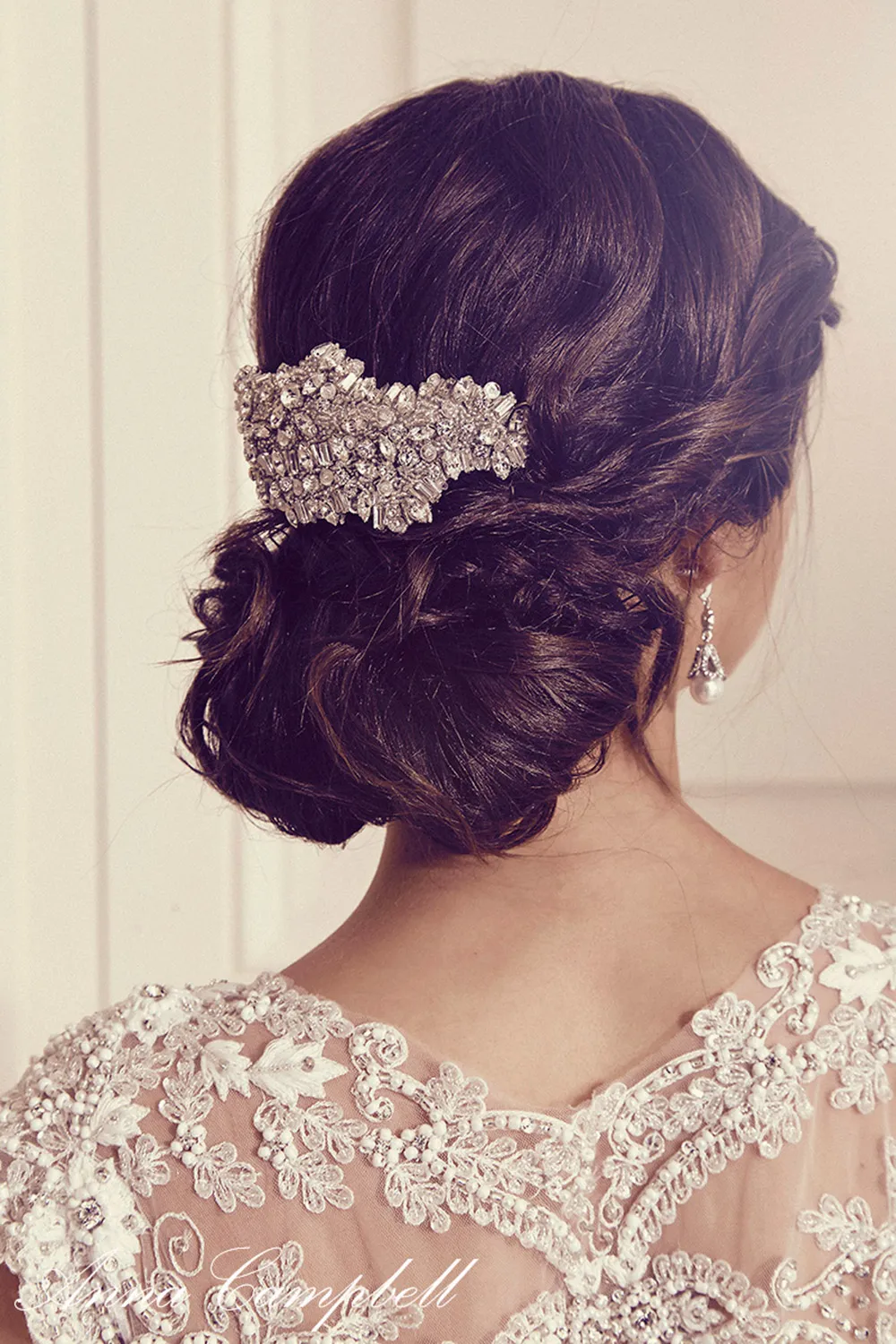 Willow Comb - Anna Campbell 2016 Collection. theweddingnotebook.com