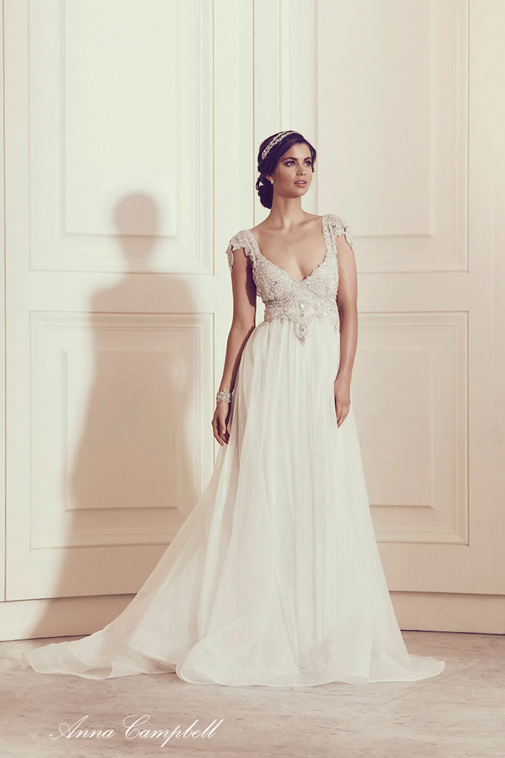 Annabella Organza - Anna Campbell 2016 Collection. theweddingnotebook.com