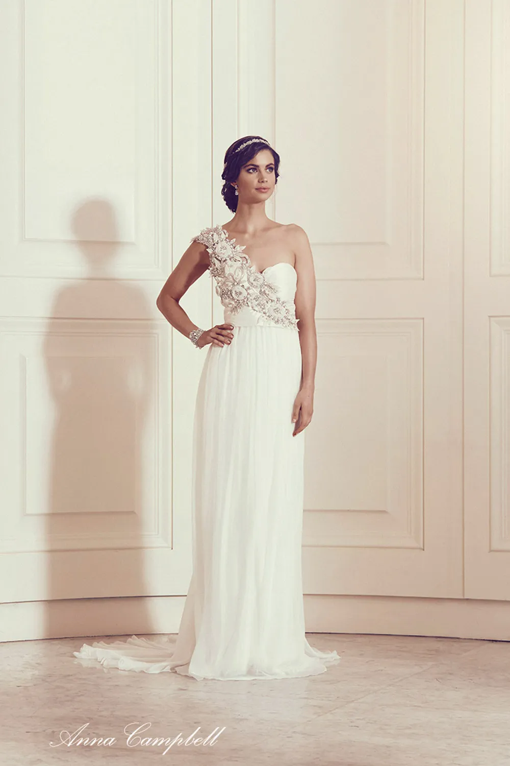 Tash Chiffon - Anna Campbell 2016 Collection. theweddingnotebook.com