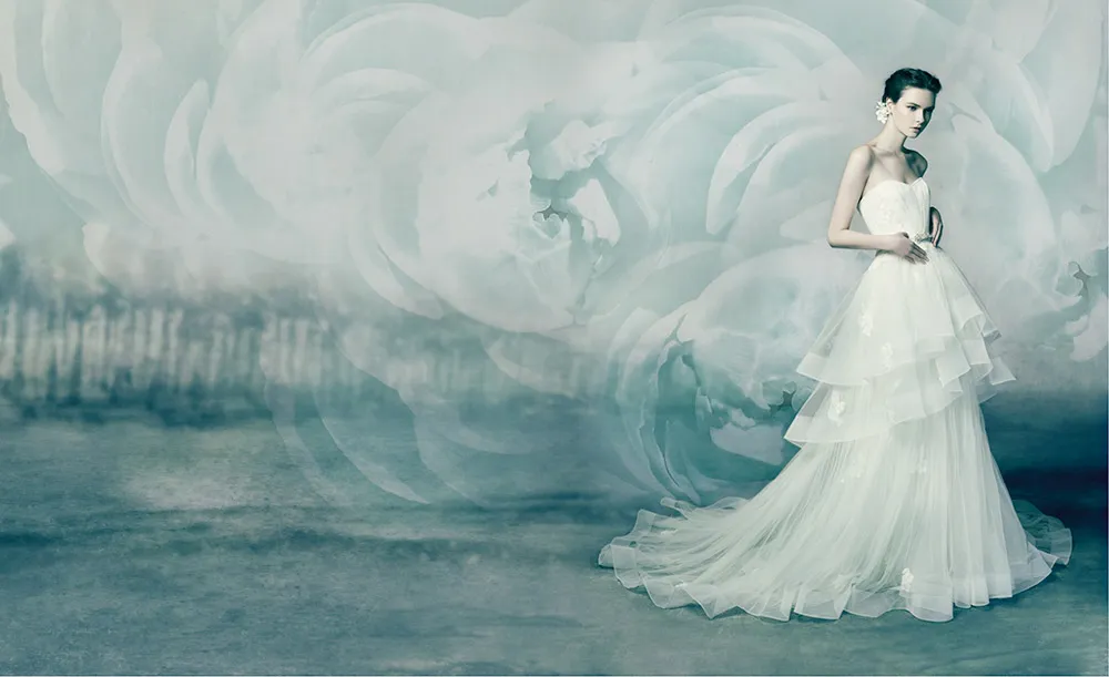 Annasul Y. 2016 Collection. theweddingnotebook.com