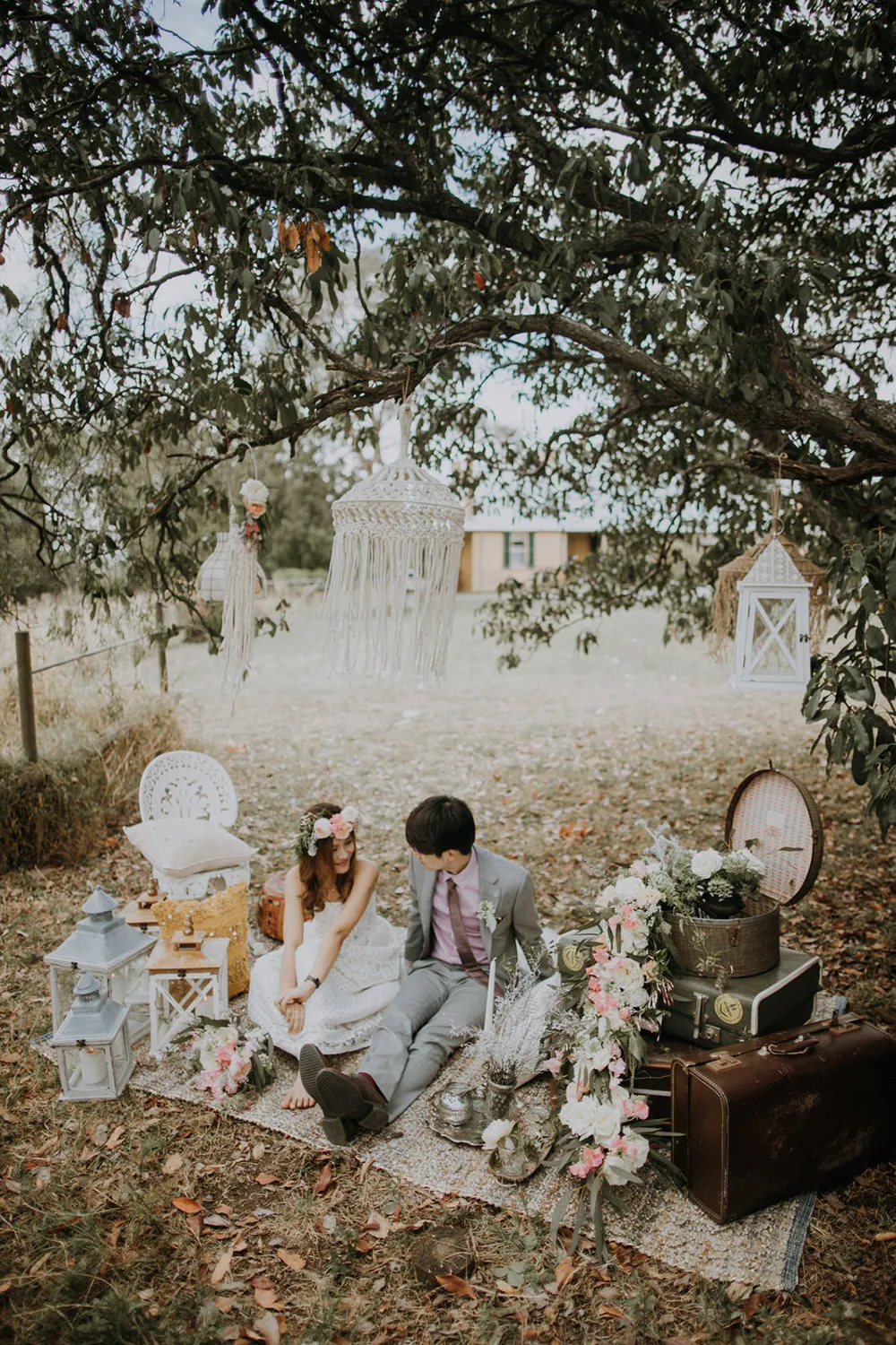 Photo by Wedding Gallery Studio. theweddingnotebook.com