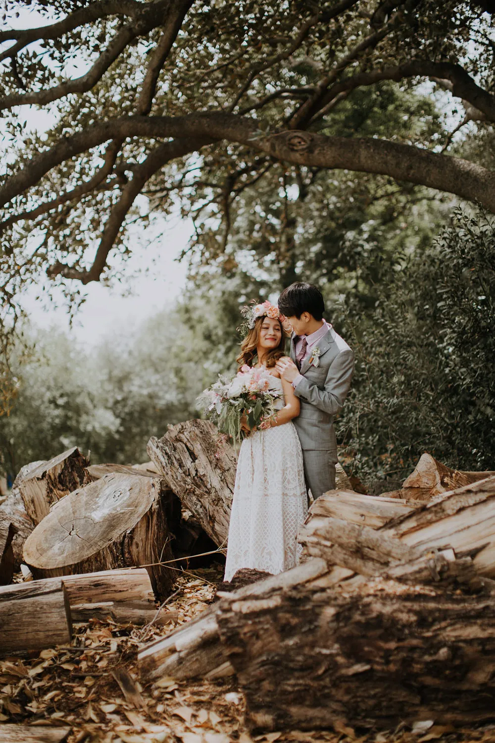 Photo by Wedding Gallery Studio. theweddingnotebook.com