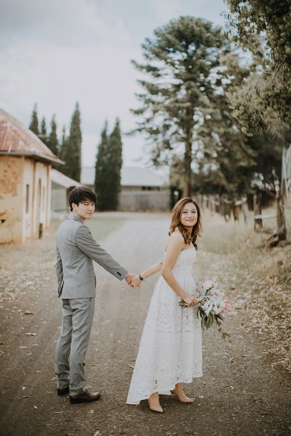 Photo by Wedding Gallery Studio. theweddingnotebook.com