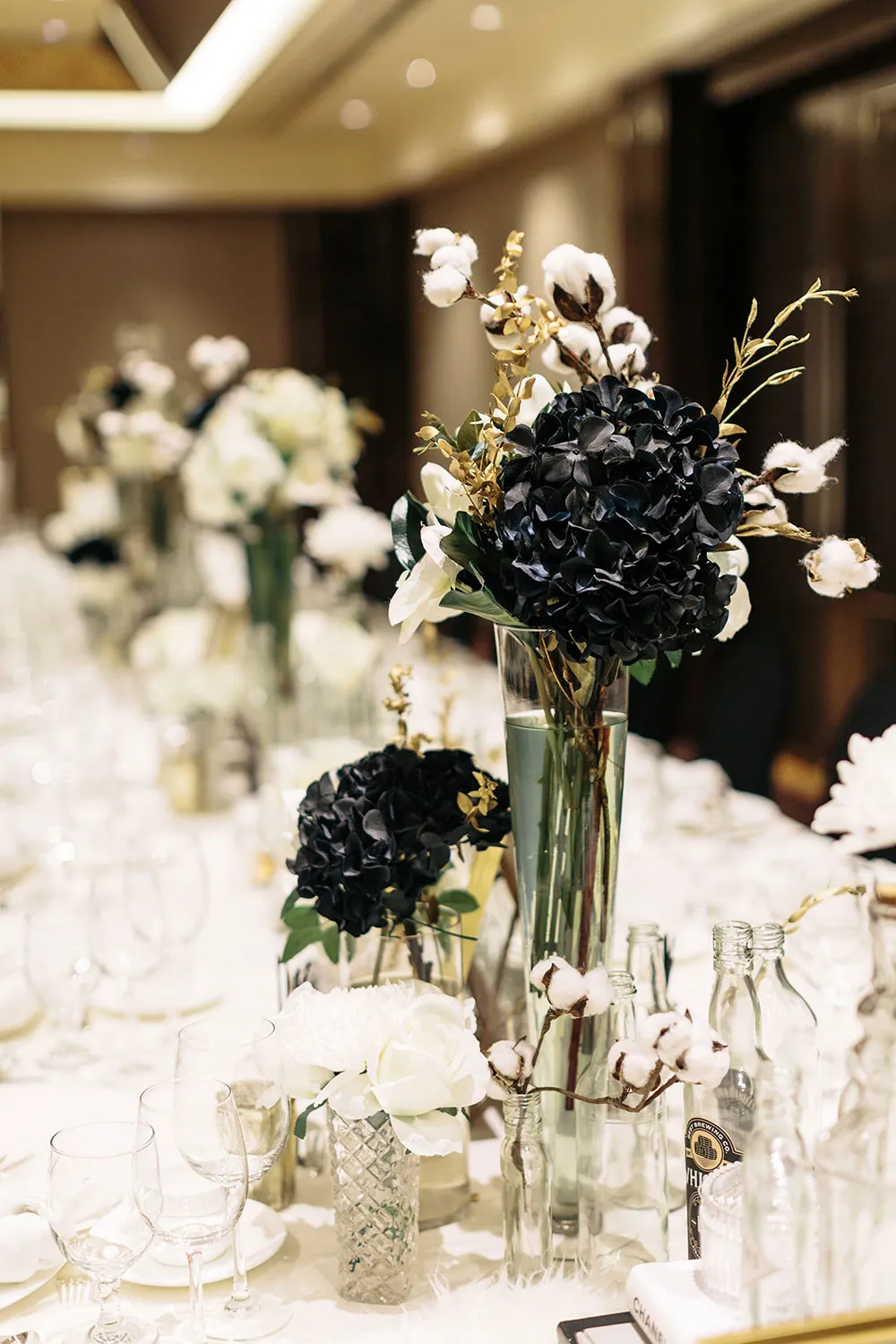 InterContinental Kuala Lumpur weddings. Styling by The Wedding Notebook. Photography by Ndrew Photography. theweddingnotebook.com