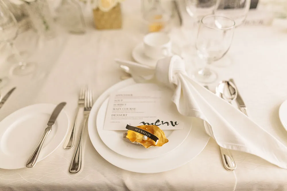 InterContinental Kuala Lumpur weddings. Styling by The Wedding Notebook. Photography by Ndrew Photography. theweddingnotebook.com