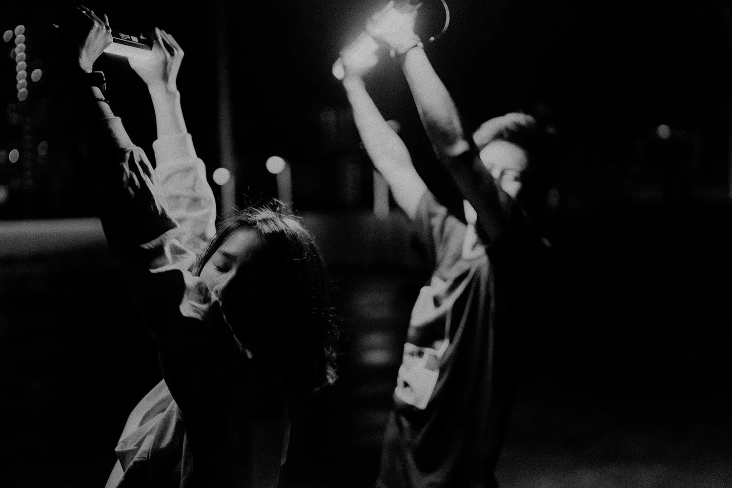 Pixioo Photography. theweddingnotebook.com