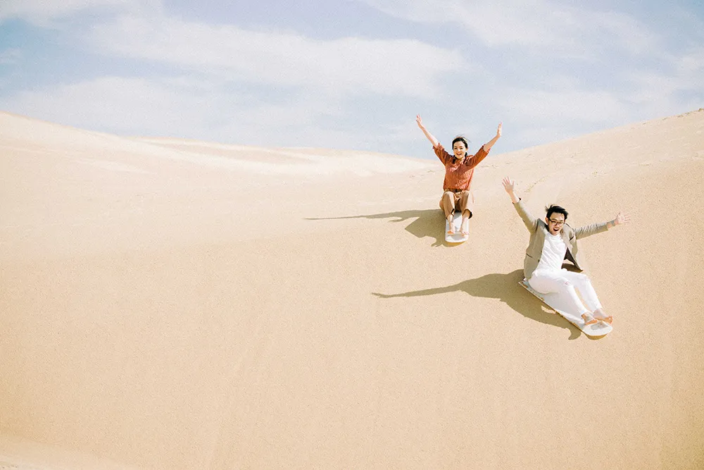 Axioo. theweddingnotebook.com