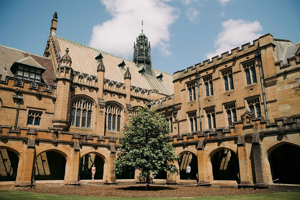 Axioo. theweddingnotebook.com