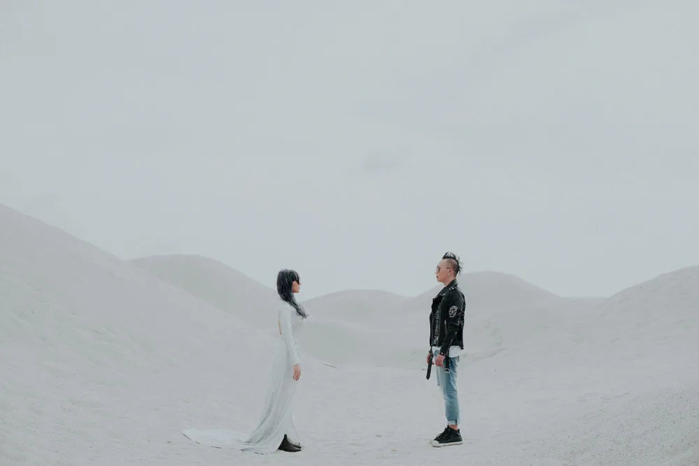 Photo by Fixer Photography. theweddingnotebook.com