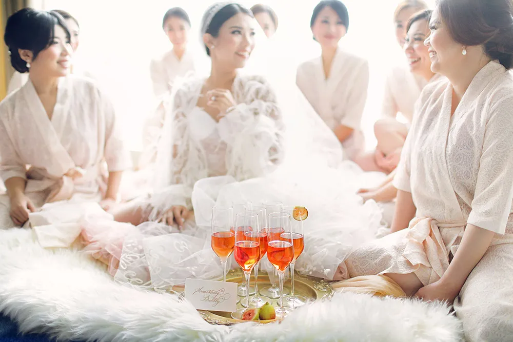 Photo by Aha of Axioo. theweddingnotebook.com