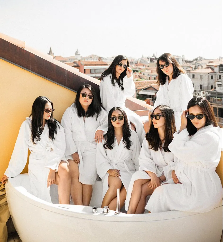 Photo by Axioo. theweddingnotebook.com