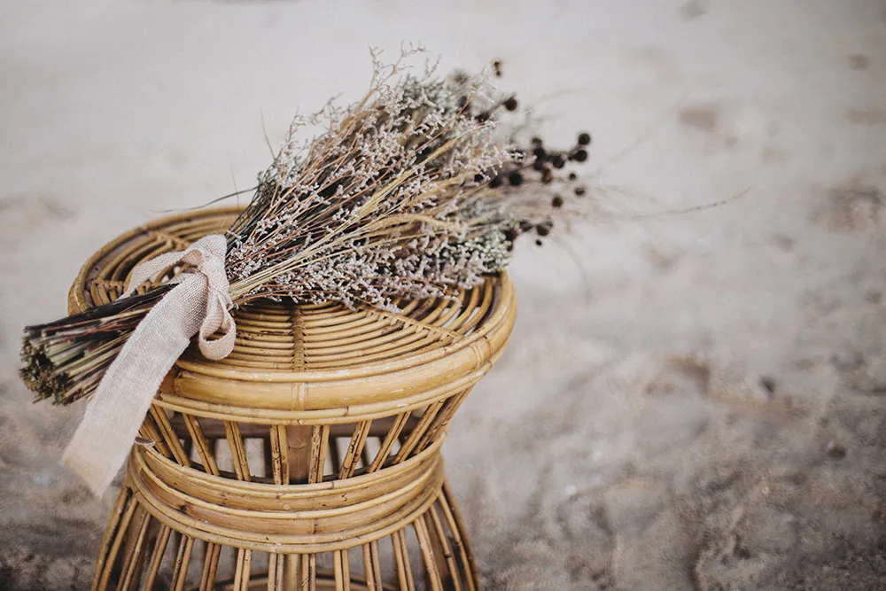 Photo by Fire, Woodand Earth. theweddingnotebook.com