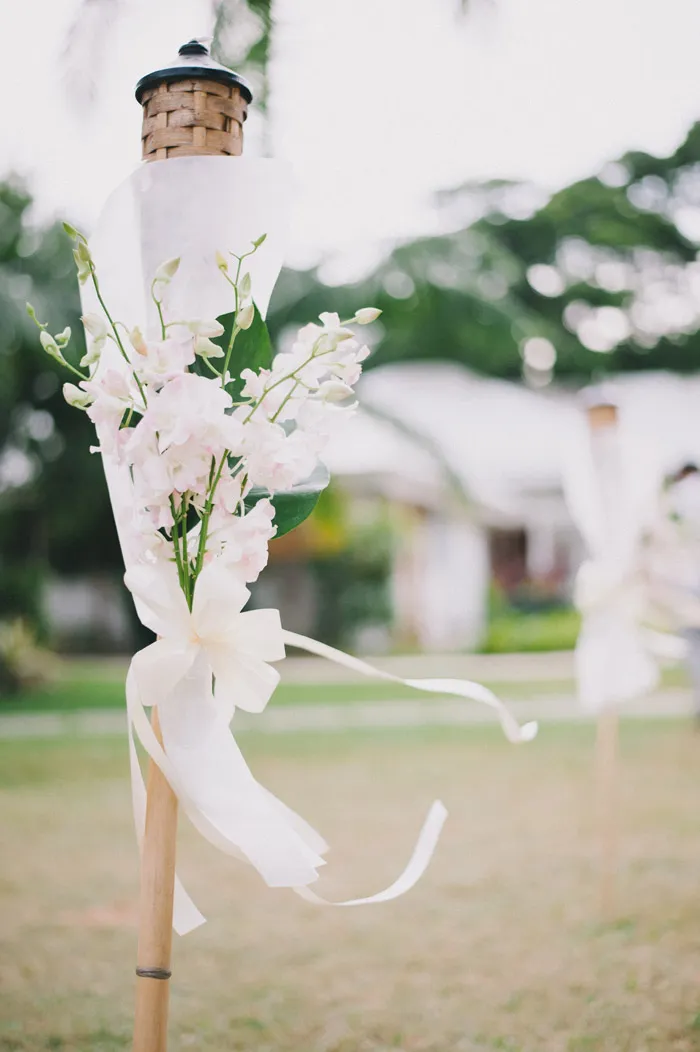 Photo by Andri Tei Photography. theweddingnotebook.com