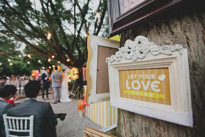 Daren Chong Photography. Event Styling by Bliss &amp; Glitz. theweddingnotebook.com