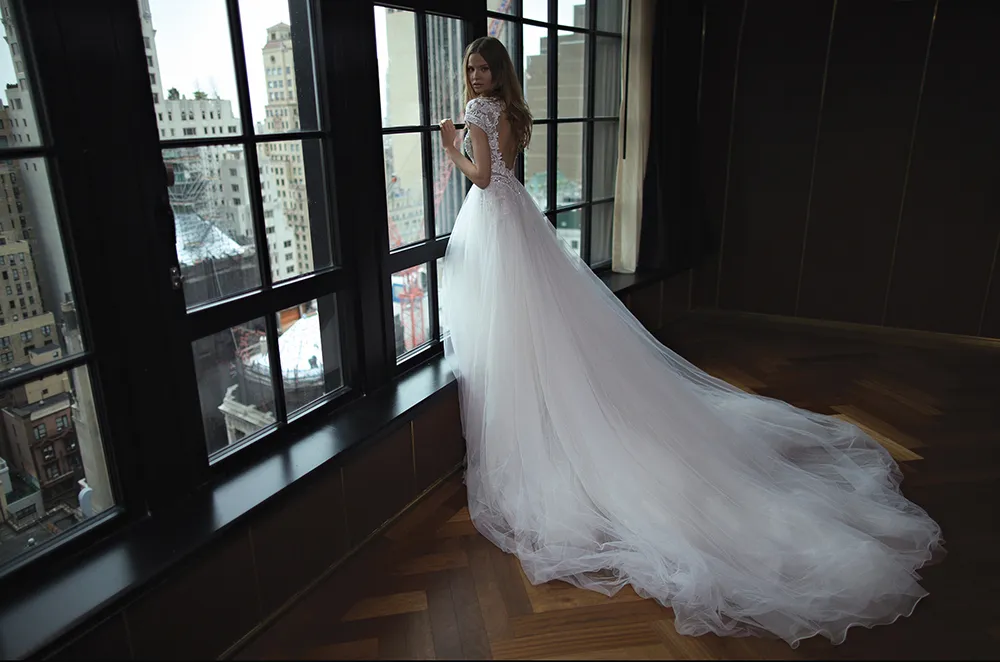 Berta Bridal Fall 2016 Collection. theweddingnotebook.com 