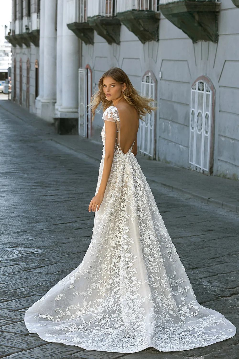 Berta Bridal Fall 2020 Collection. theweddingnotebook.com