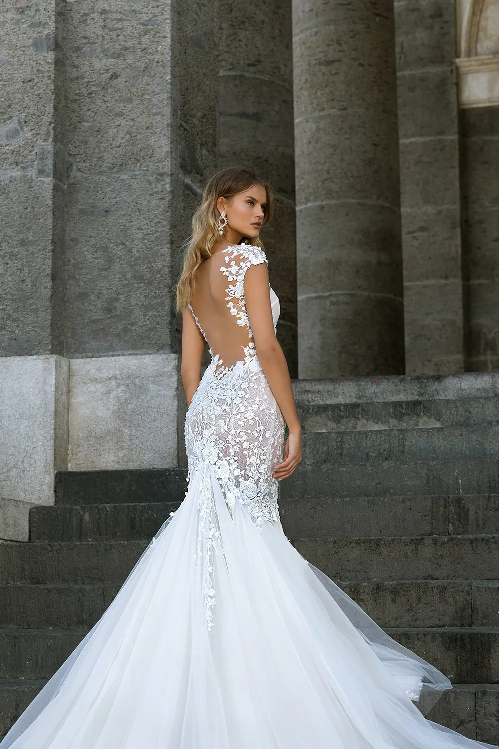 Berta Bridal Fall 2020 Collection. theweddingnotebook.com