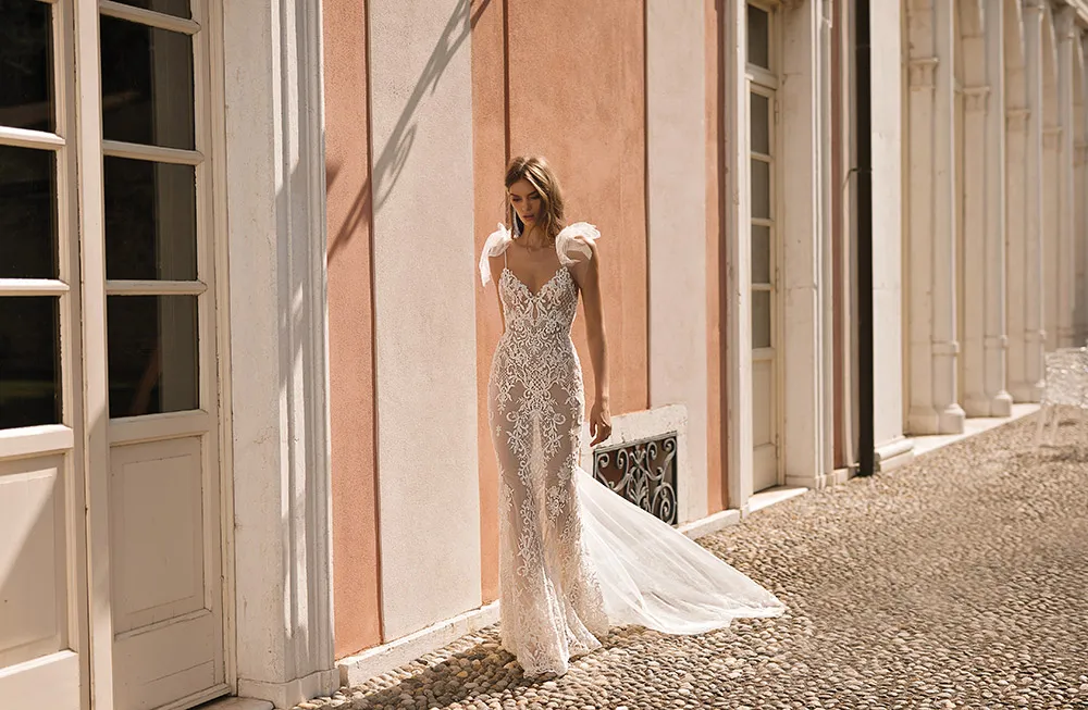 BERTA Privee Fall 2019 Bridal Collection. theweddingnotebook.com
