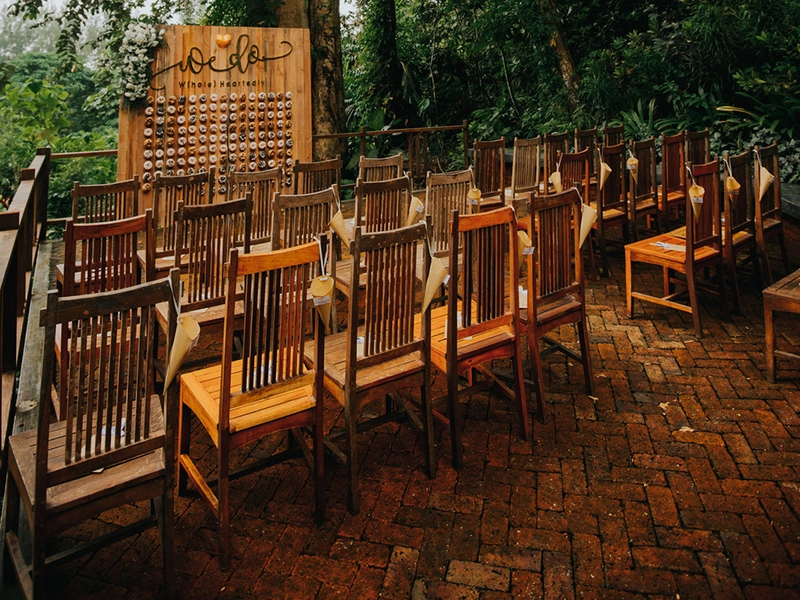 20 Gorgeous Venues To Throw A Garden Wedding