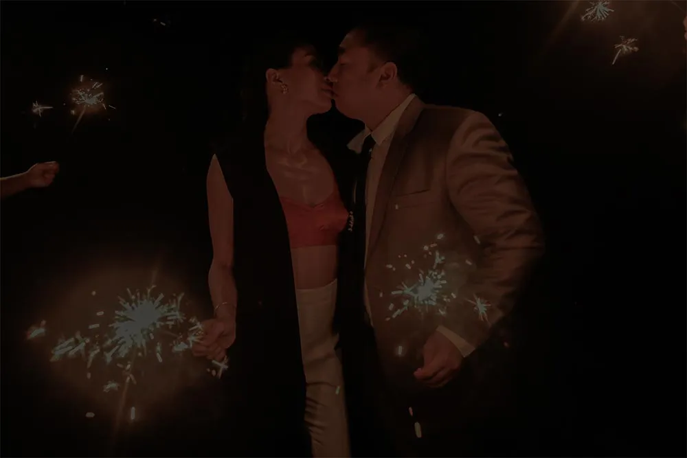 Photography by MangoRED. theweddingnotebook.com