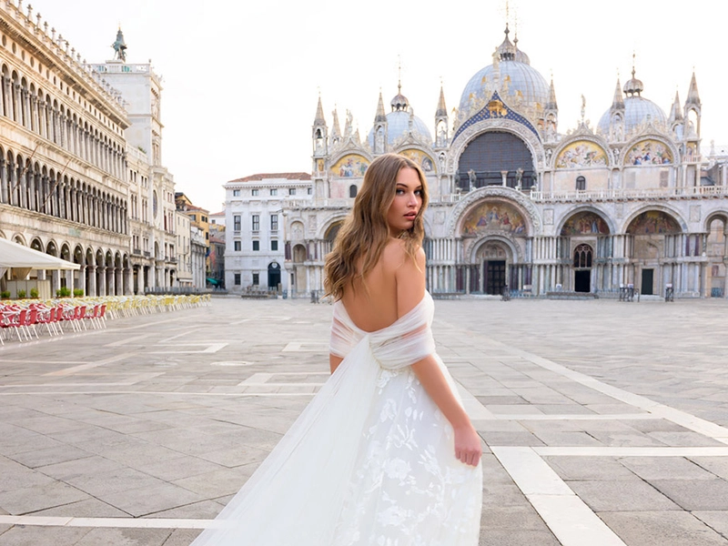 Bliss Monique Lhuillier Fall 2020 Collection