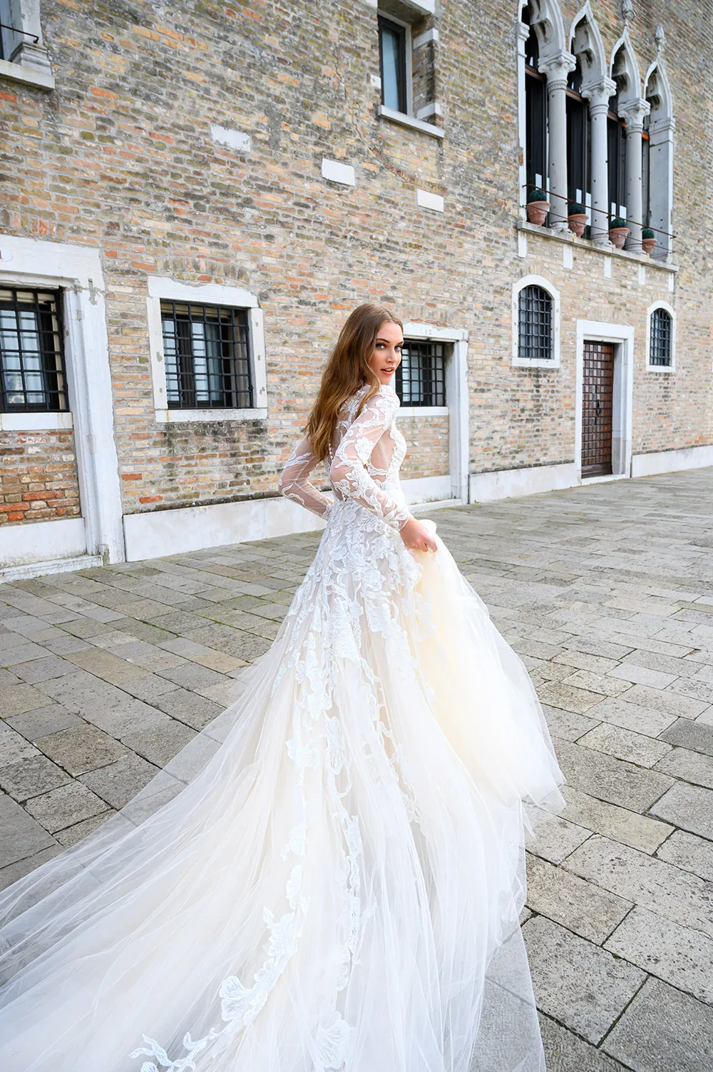 Bliss Monique Lhuillier Fall 2020 Bridal Collection. theweddingnotebook.com