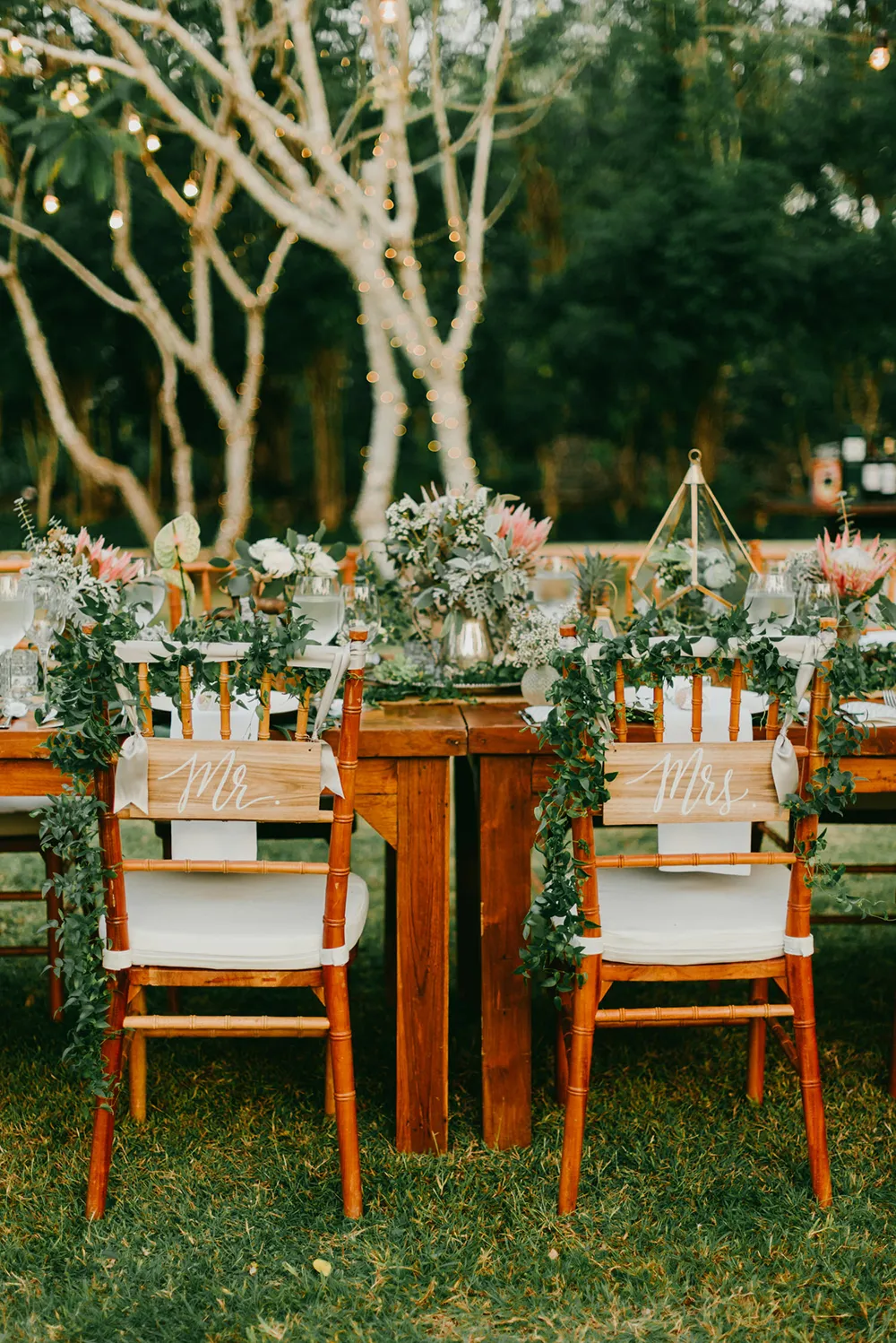 Photo by Diktatphotography. theweddingnotebook.com