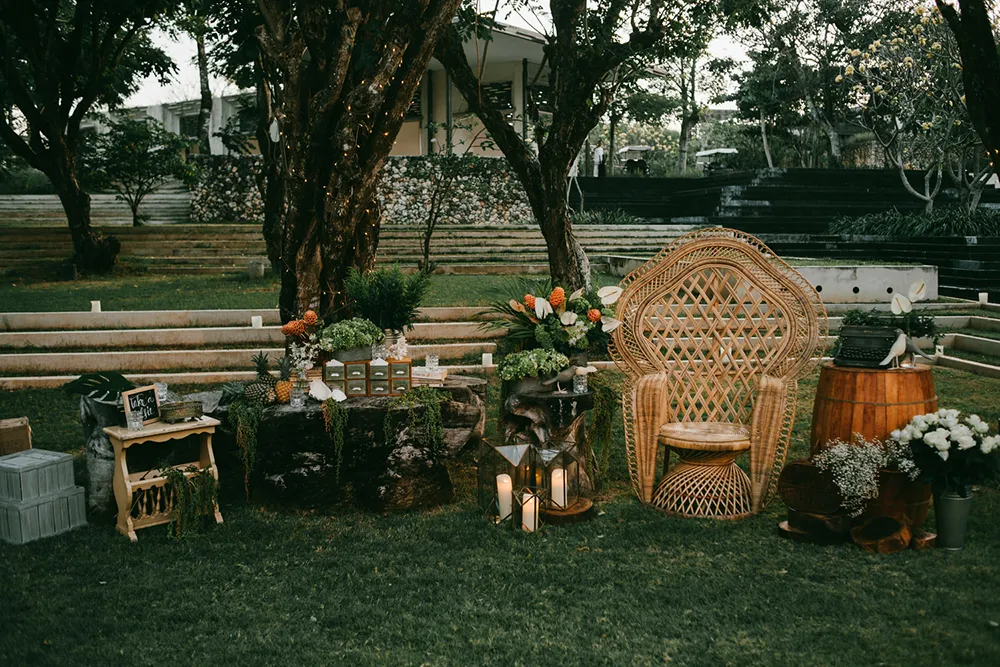 Photo by Diktatphotography. theweddingnotebook.com