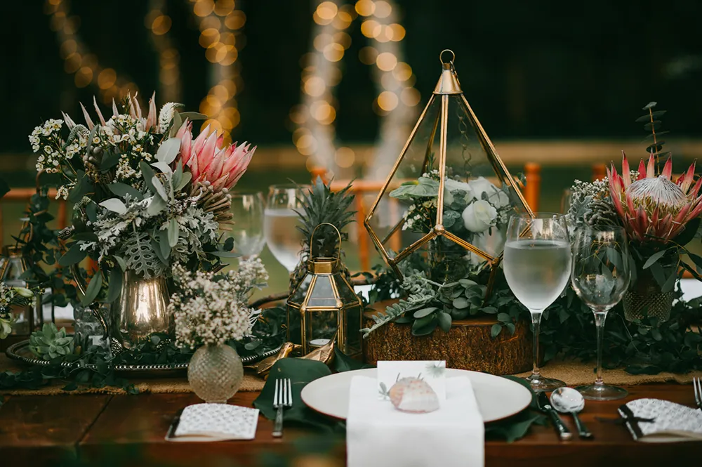 Photo by Diktatphotography. theweddingnotebook.com