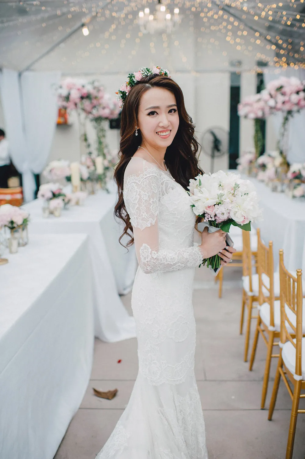 Photo by Mcs Wedding Gallery. theweddingnotebook.com