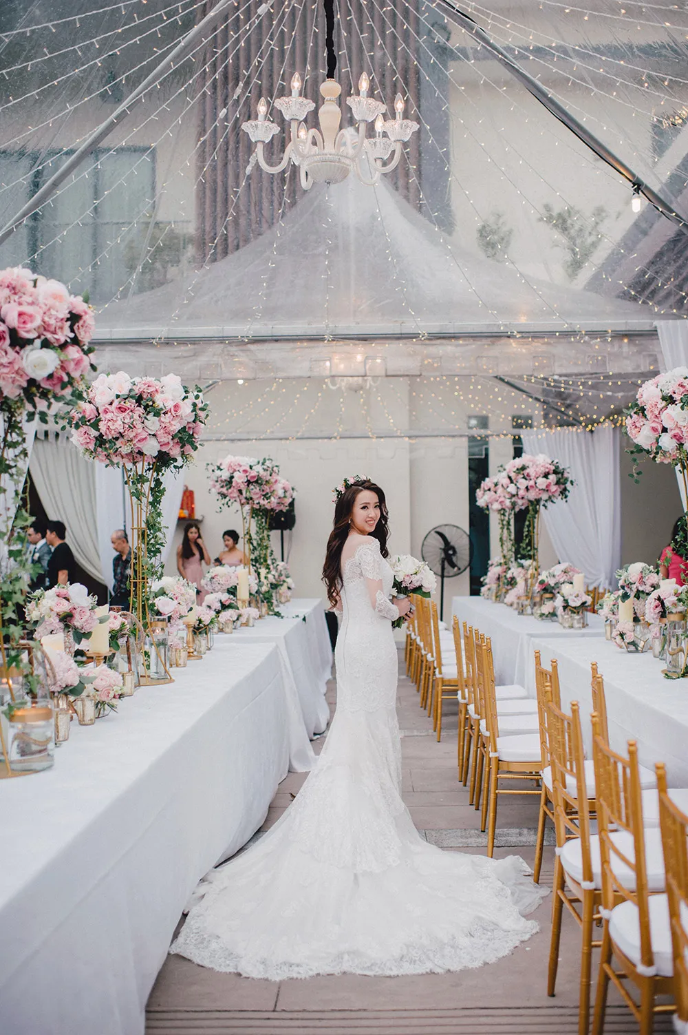 Photo by Mcs Wedding Gallery. theweddingnotebook.com