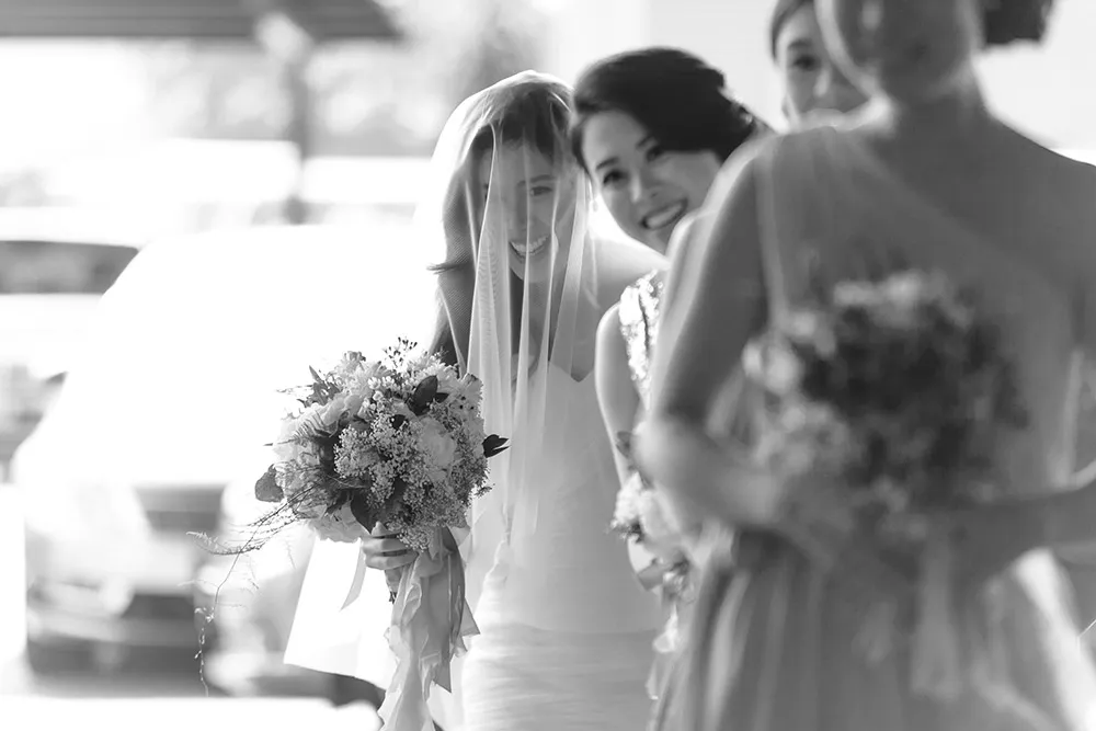 Photo by Alex Tan Photography. theweddingnotebook.com