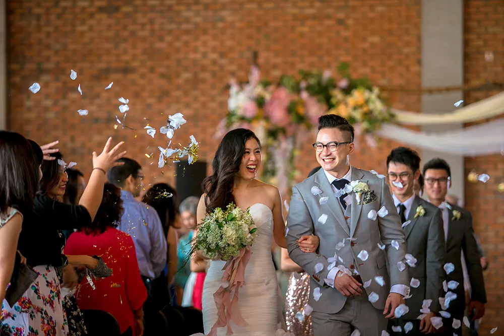 Photo by Alex Tan Photography. theweddingnotebook.com