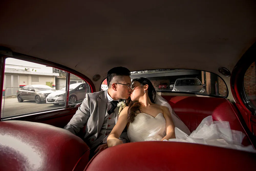 Photo by Alex Tan Photography. theweddingnotebook.com