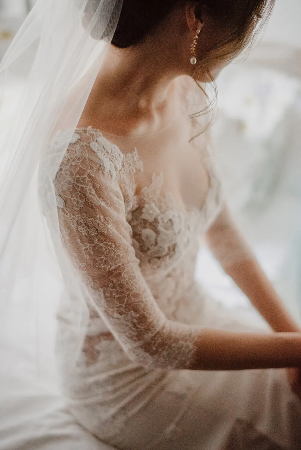 Photo by Bloc Memoire Photography. theweddingnotebook.com