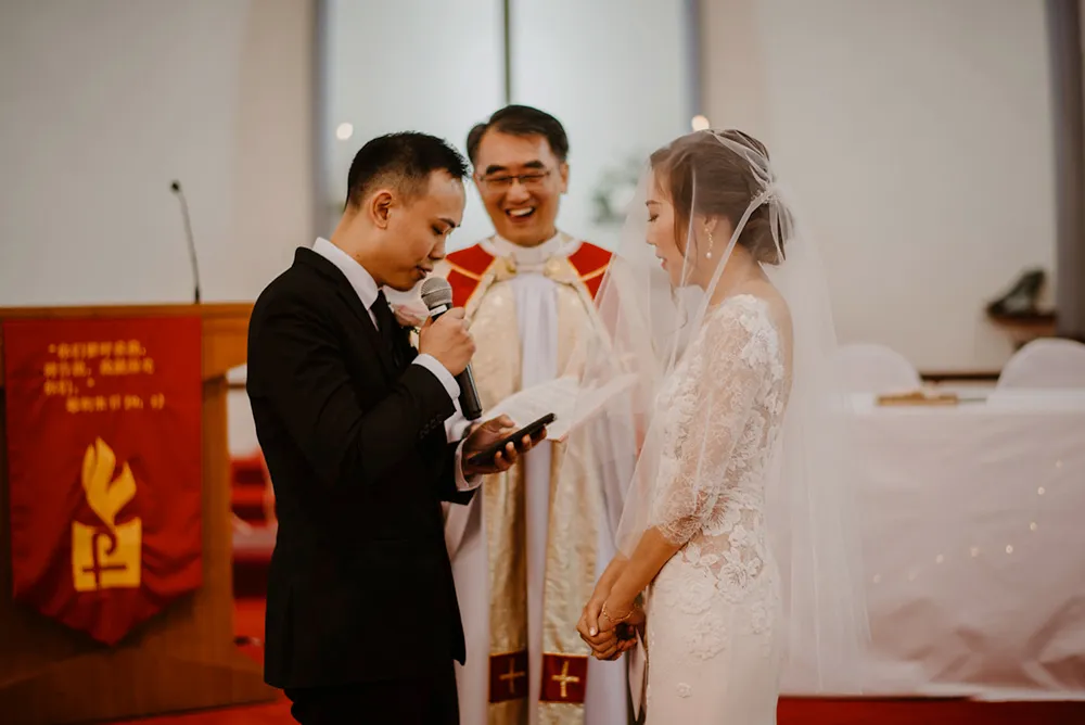 Photo by Bloc Memoire Photography. theweddingnotebook.com