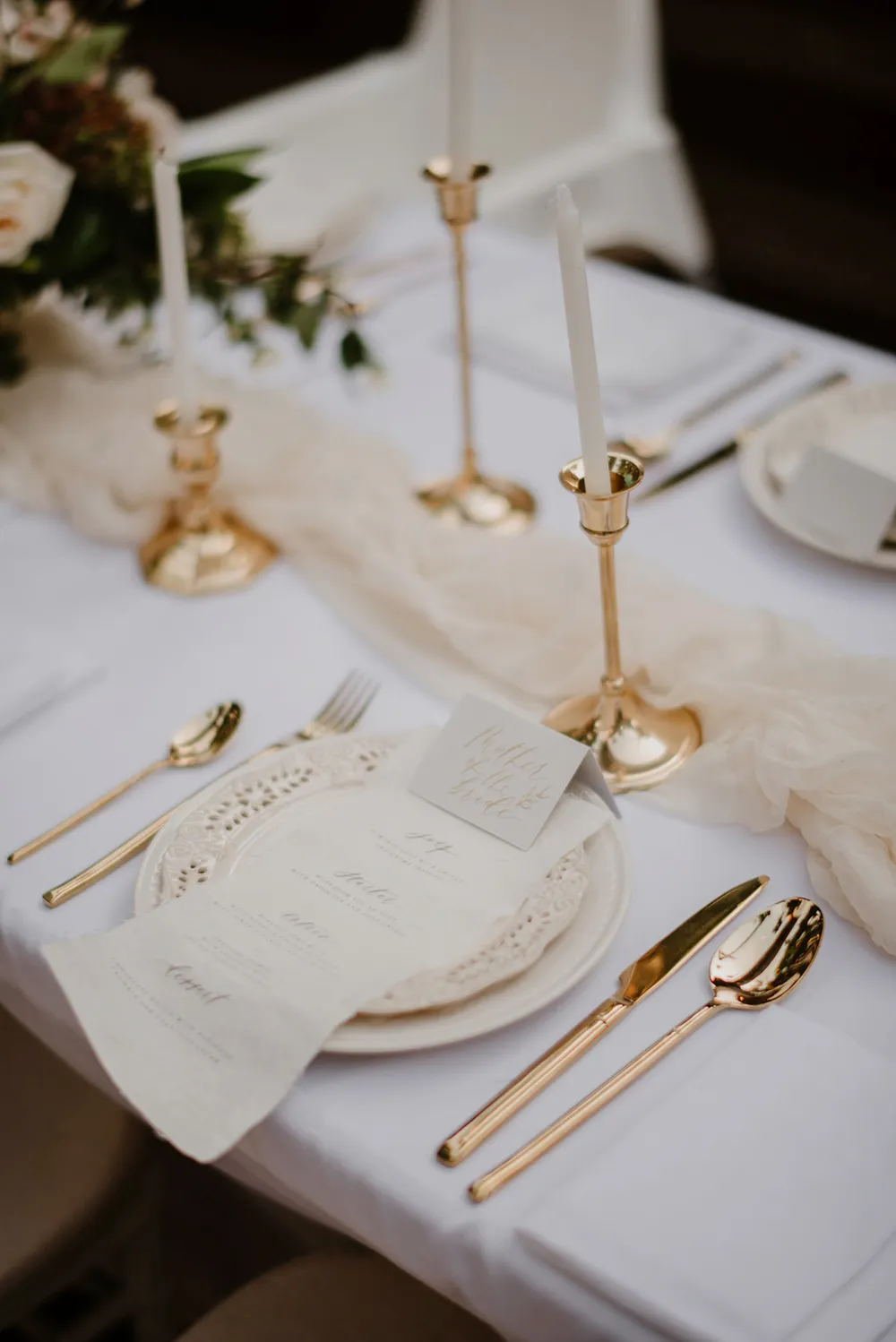 Photo by Bloc Memoire Photography. theweddingnotebook.com