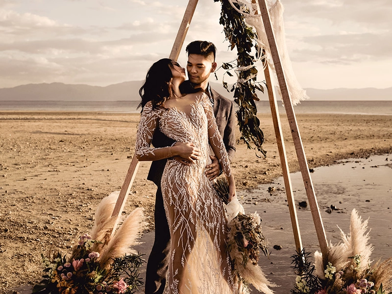 Breathlessly Romantic Beachside Bridal Portraits in Philippines