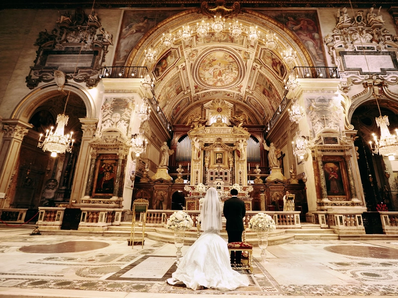 A Breathtaking Destination Wedding In Rome