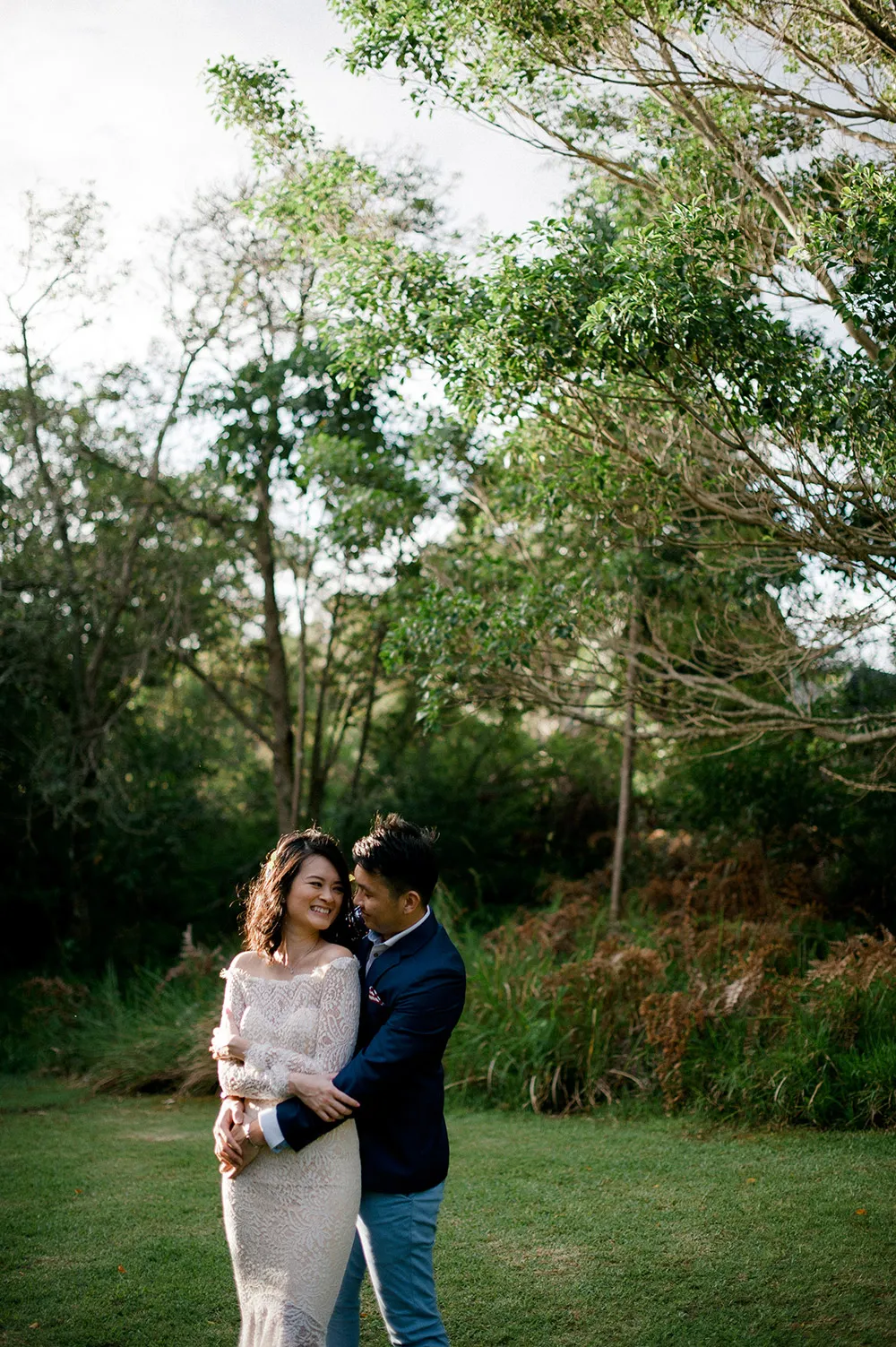 Photo by Tealily Photography. theweddingnotebook.com