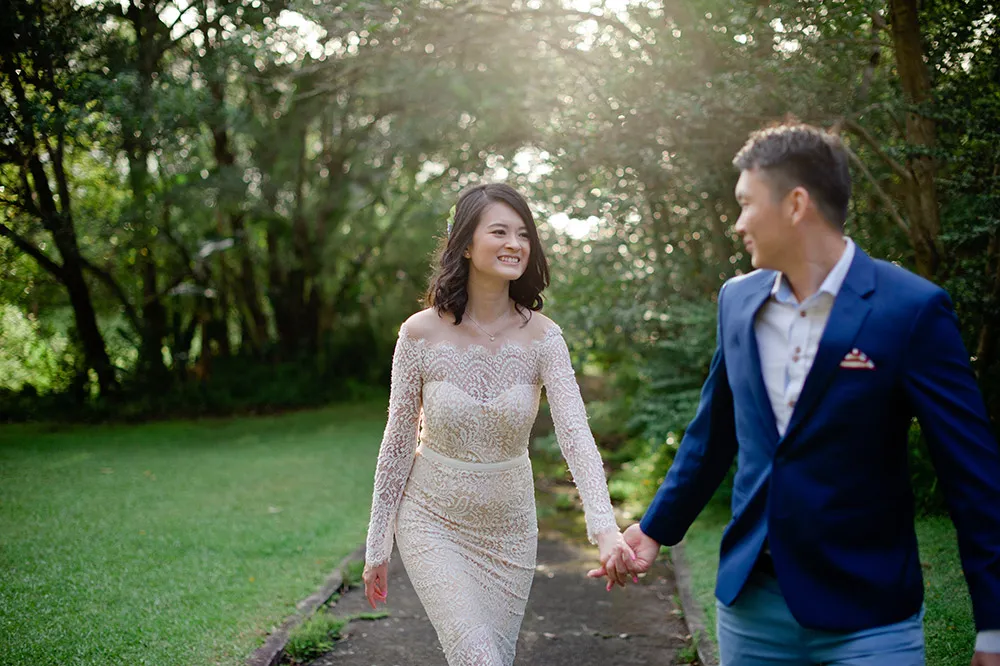 Photo by Tealily Photography. theweddingnotebook.com