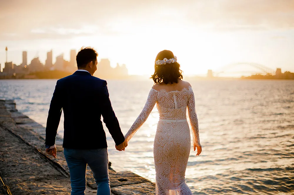 Photo by Tealily Photography. theweddingnotebook.com