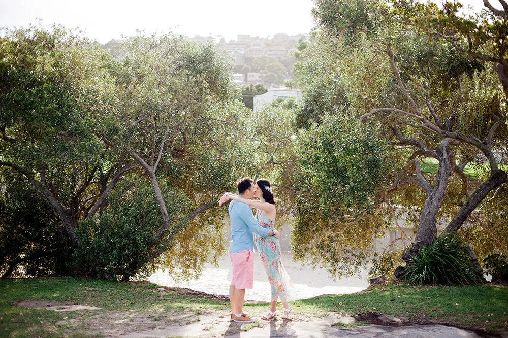 Photo by Tealily Photography. theweddingnotebook.com