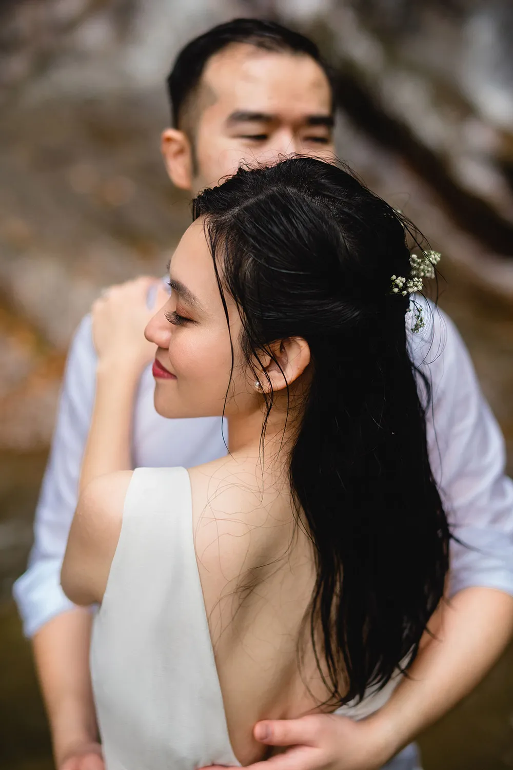 Photo by Pause Studios. theweddingnotebook.com
