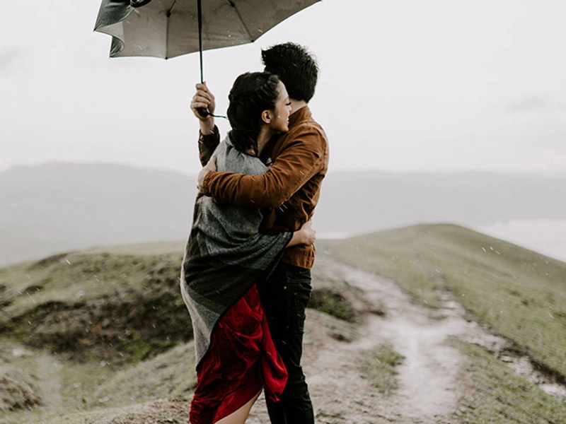 Bridal Portraits in the Midst of a Typhoon at Batanes, Philippines